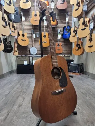 Martin Guitars - D-15M 2